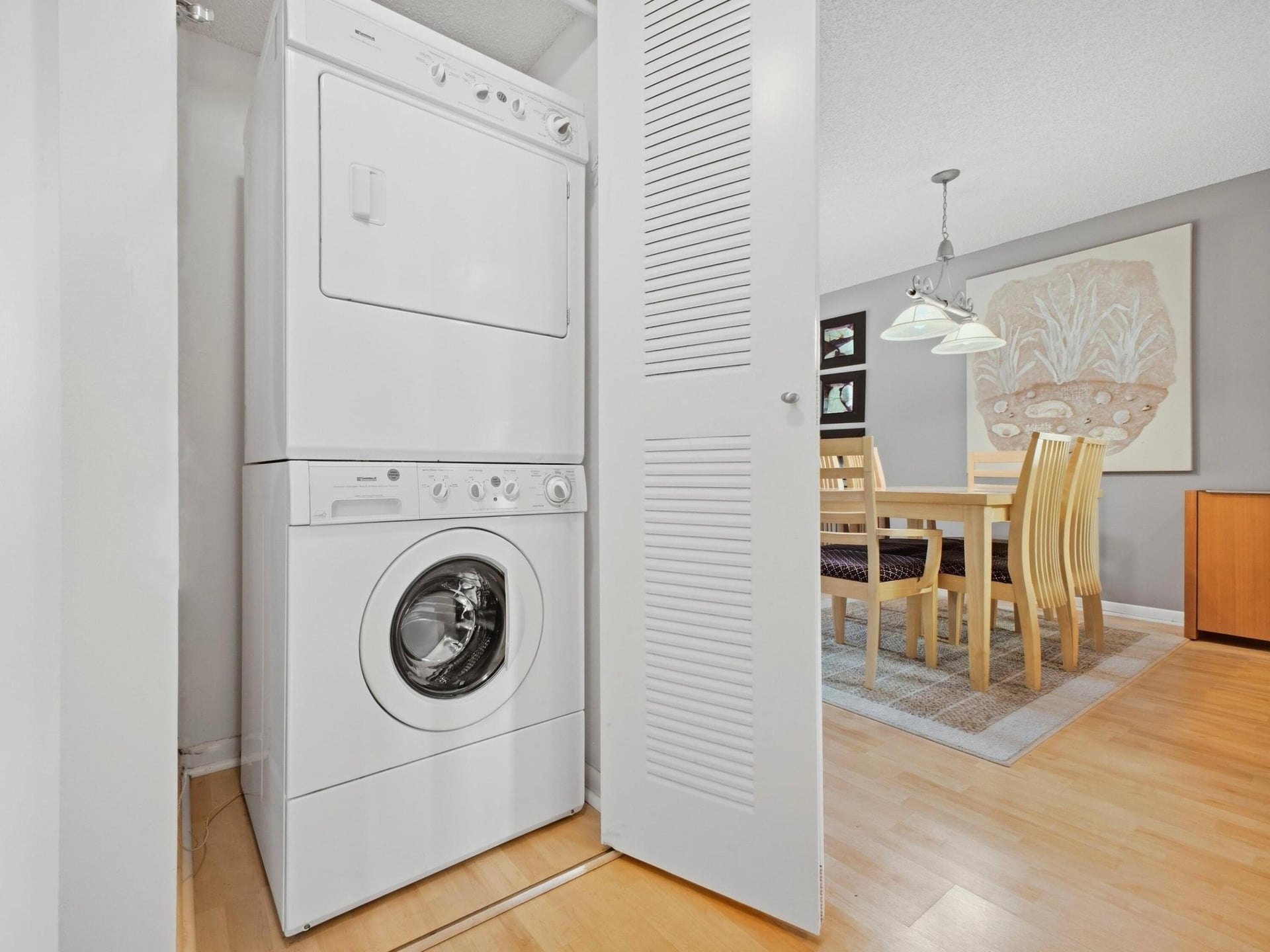 Unit 205 photo 18