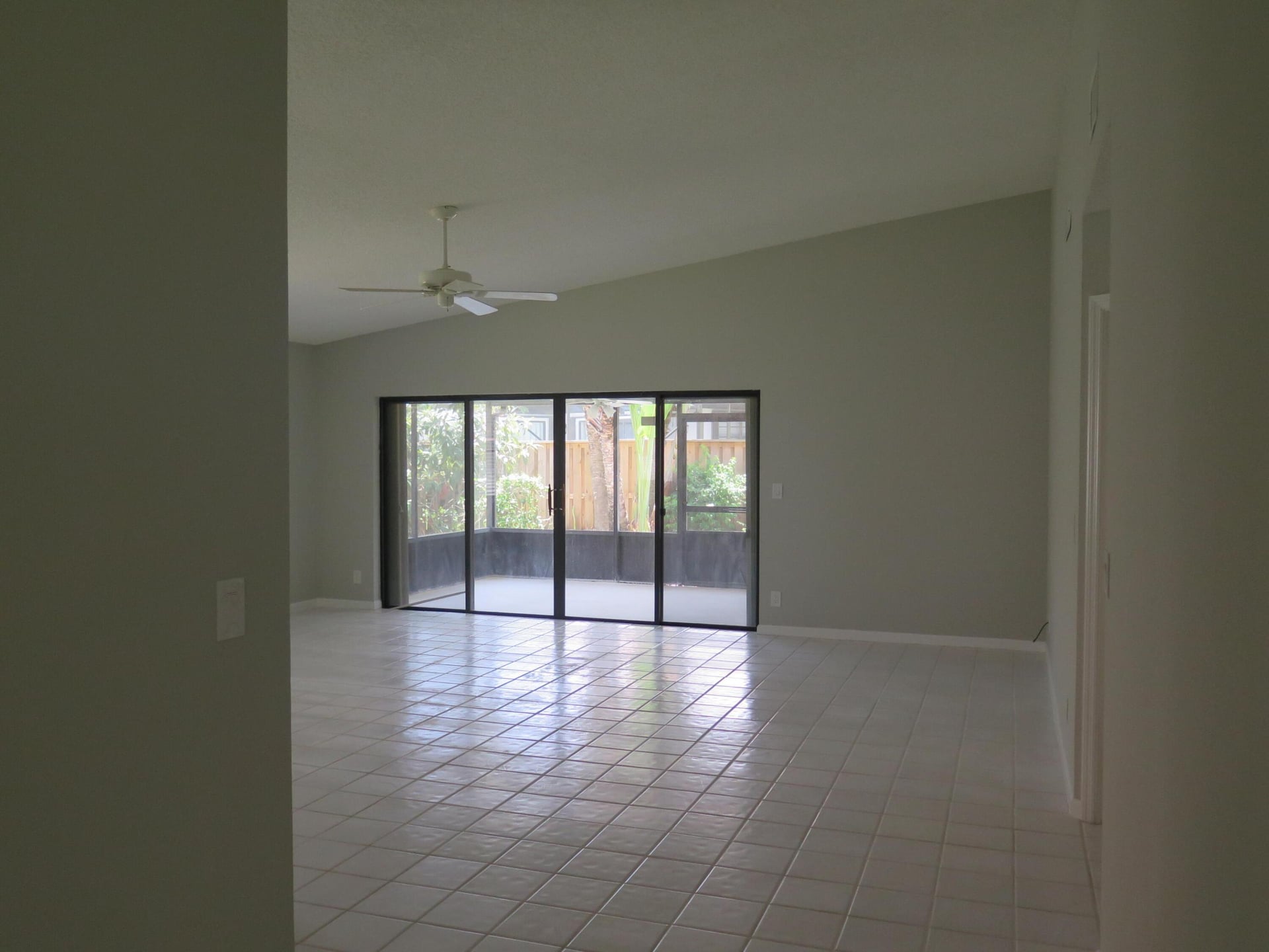  Residence photo 5