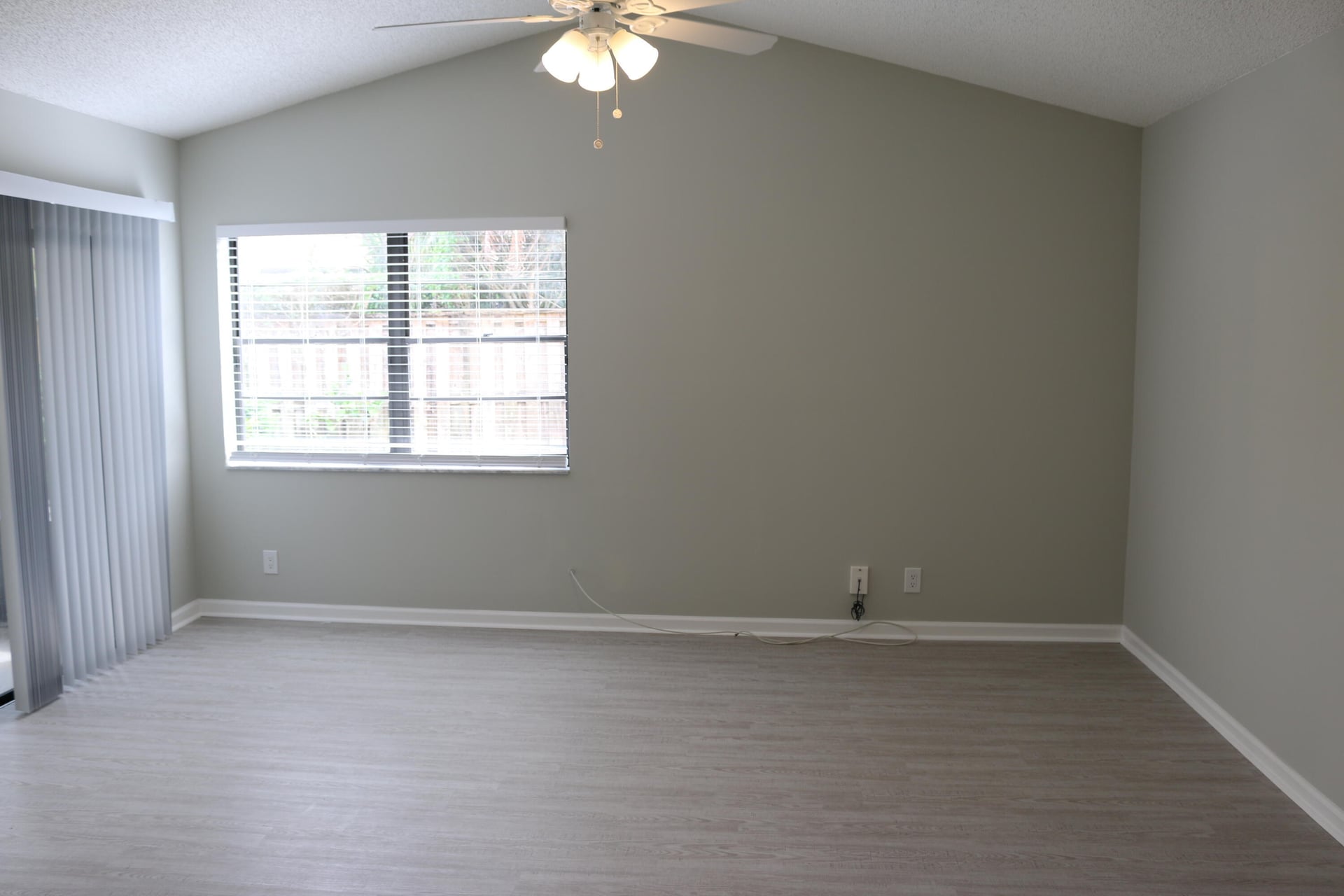  Residence photo 15