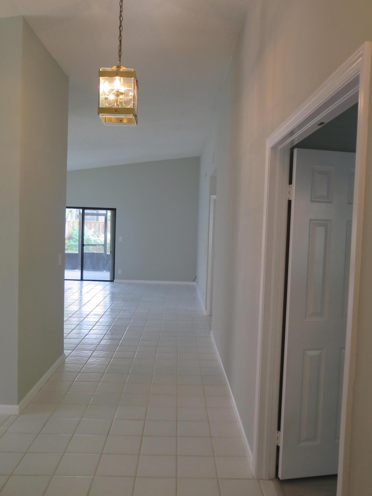  Residence photo 51