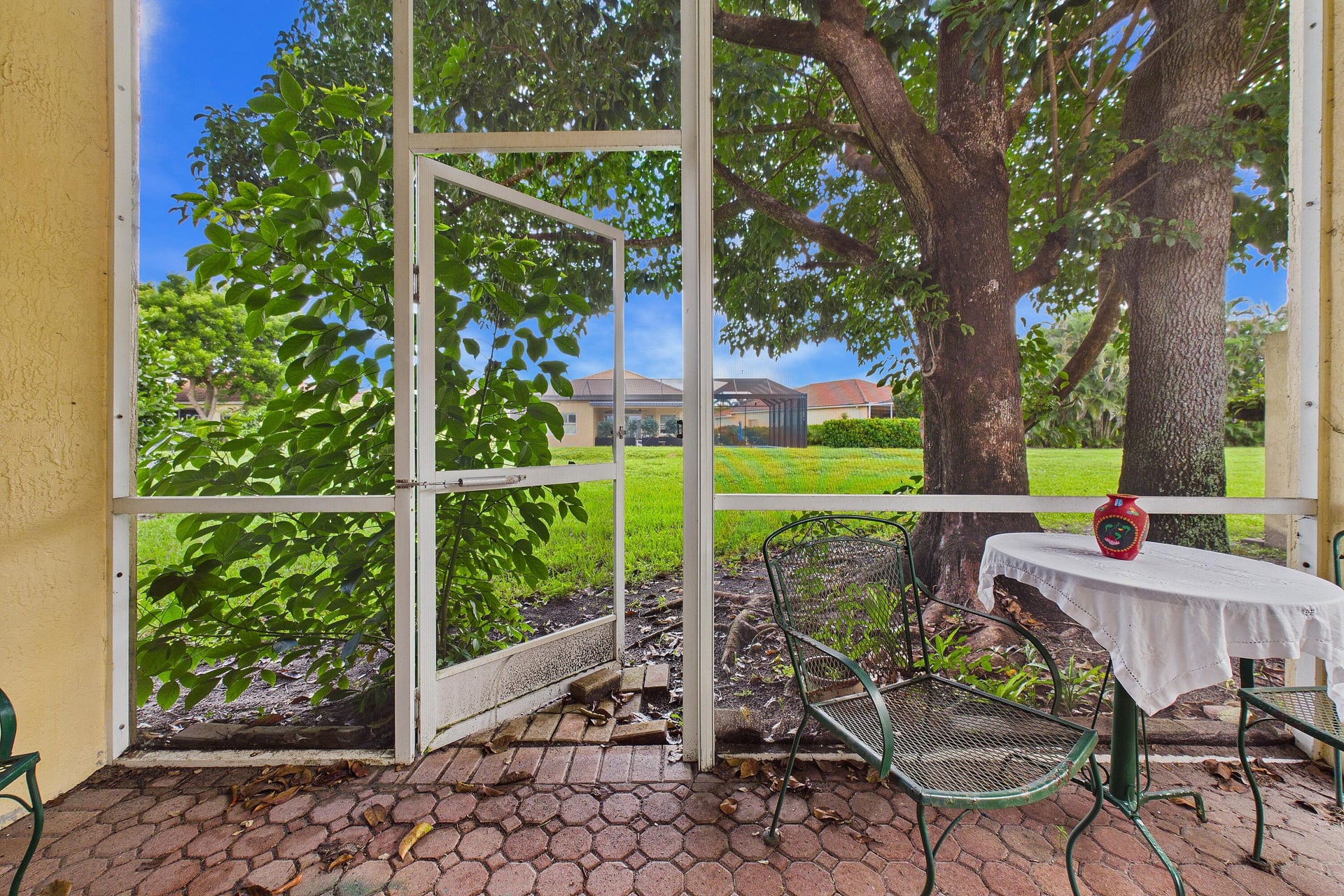 Residence photo 33