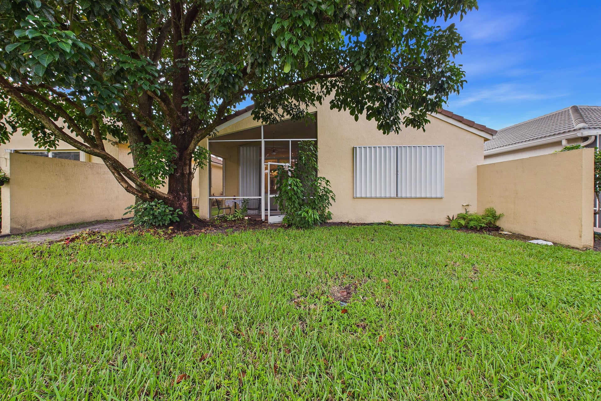 Residence photo 34
