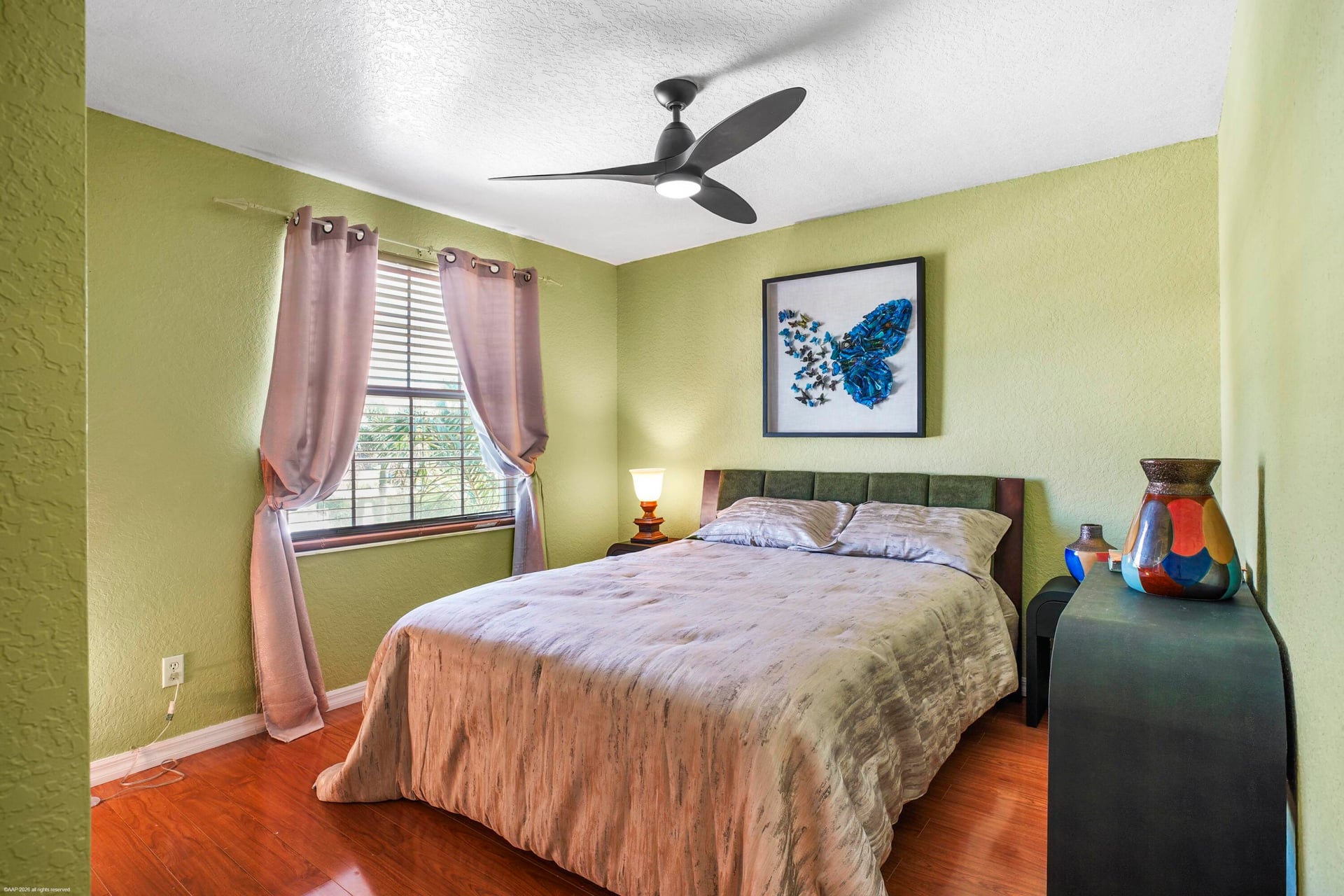 Residence photo 30