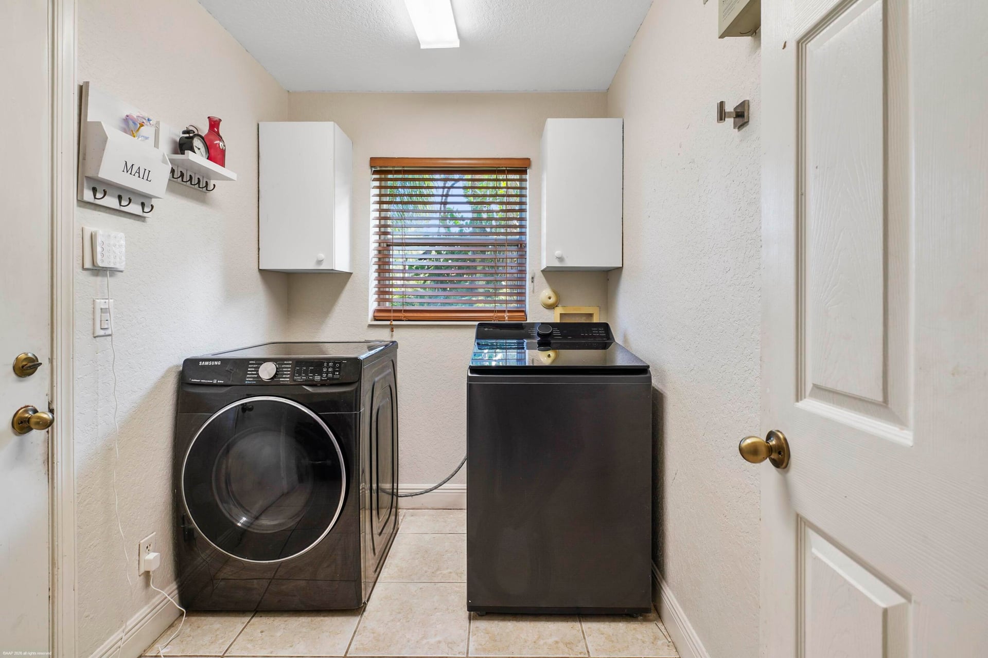 Residence photo 32