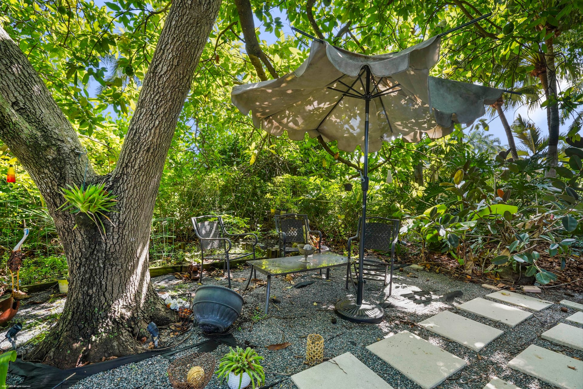 Residence photo 38