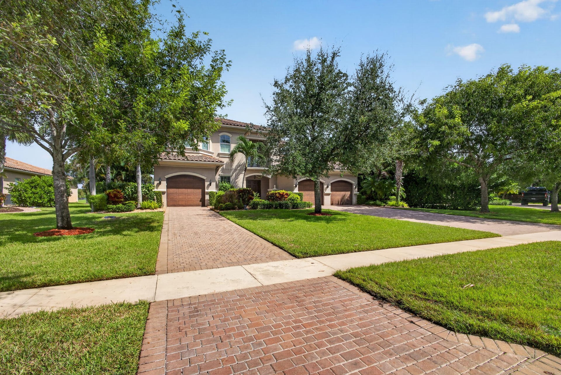Residence photo 5