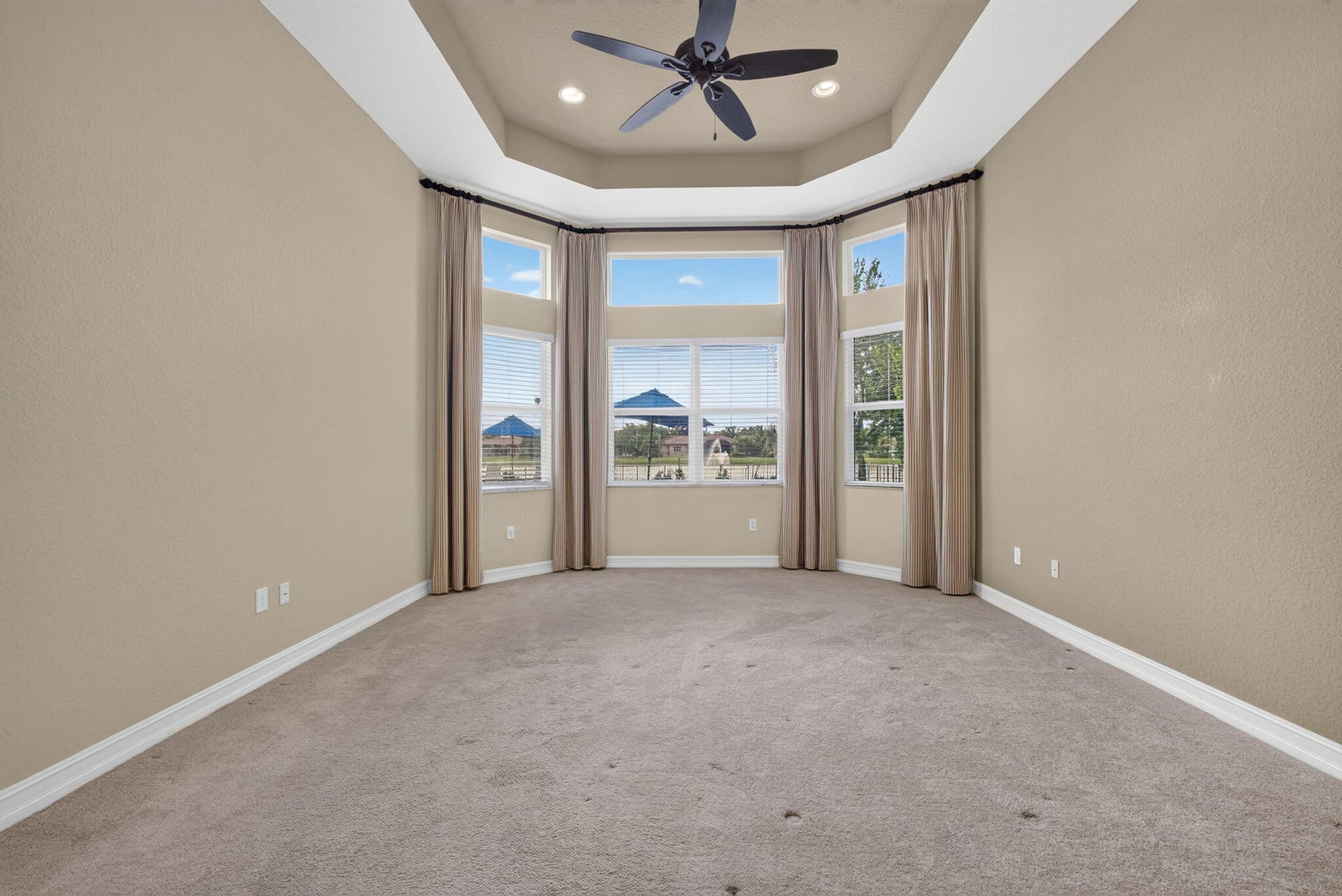 Residence photo 9