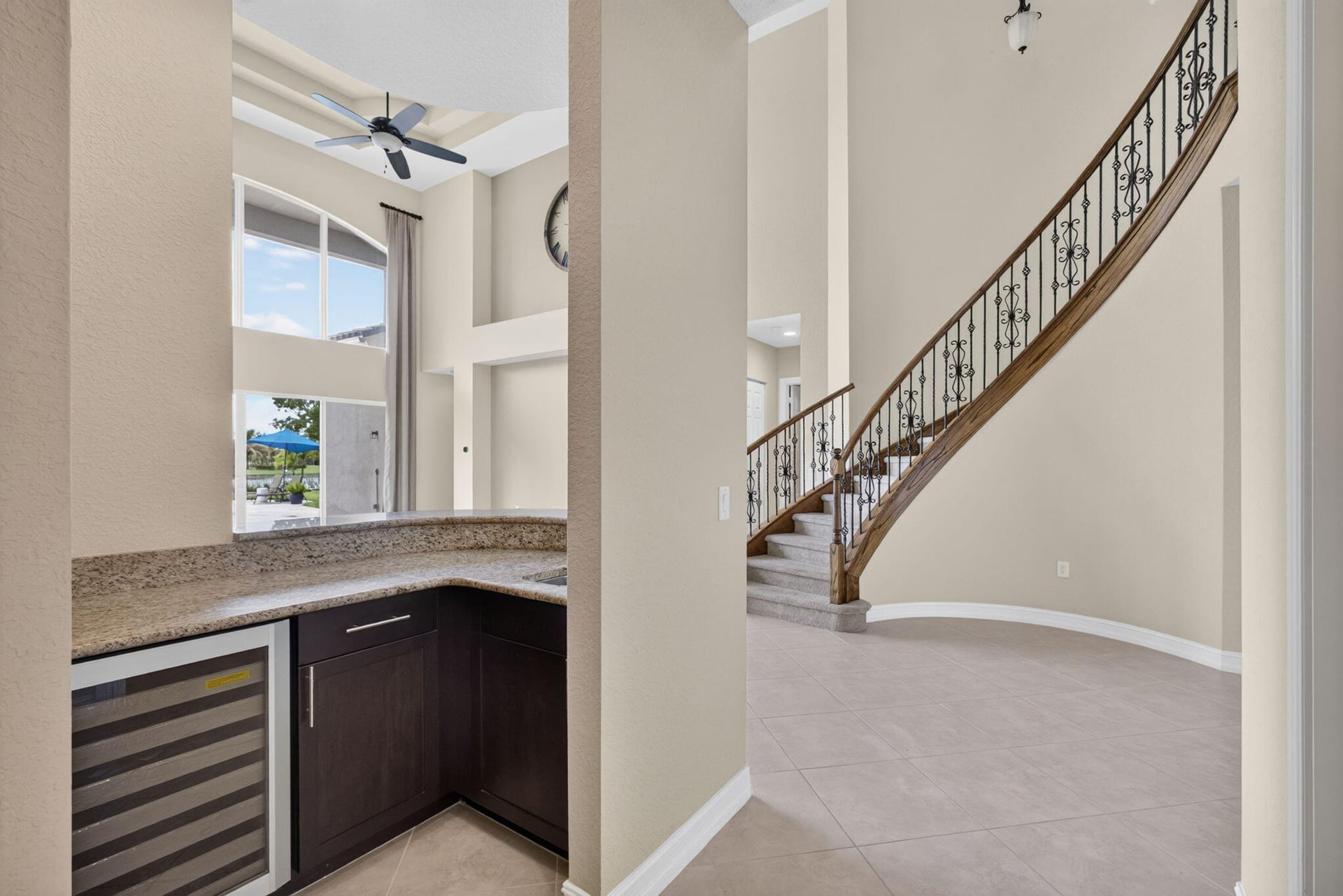 Residence photo 51