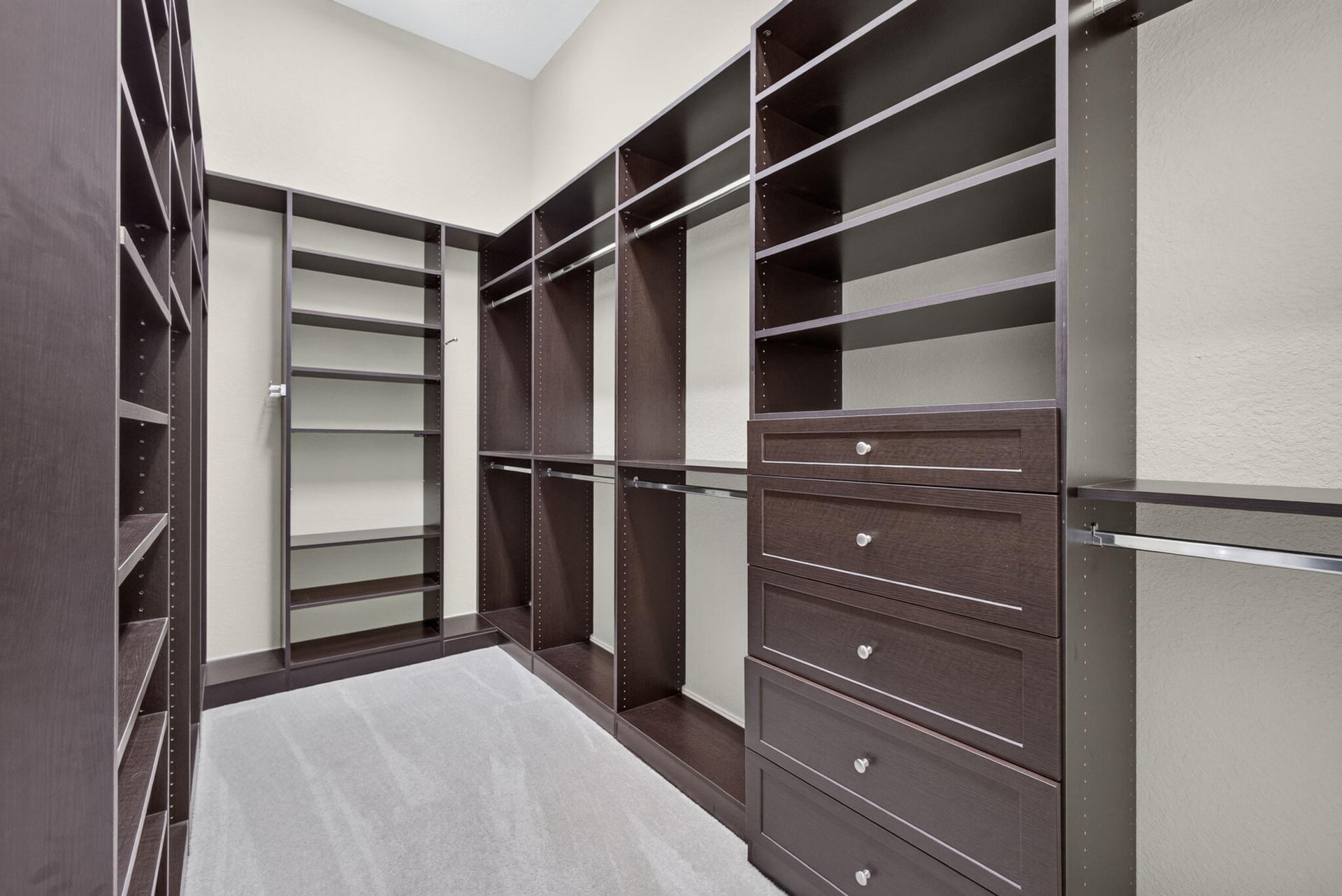 Residence photo 68