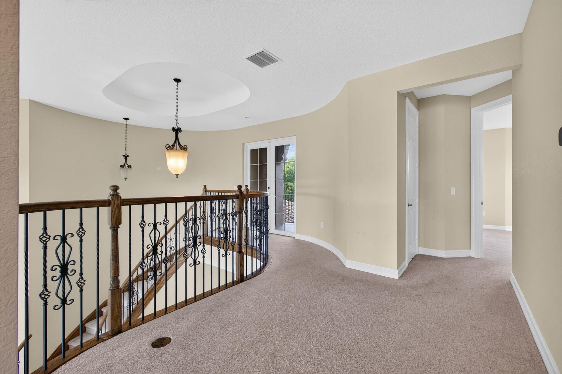 Residence photo 74