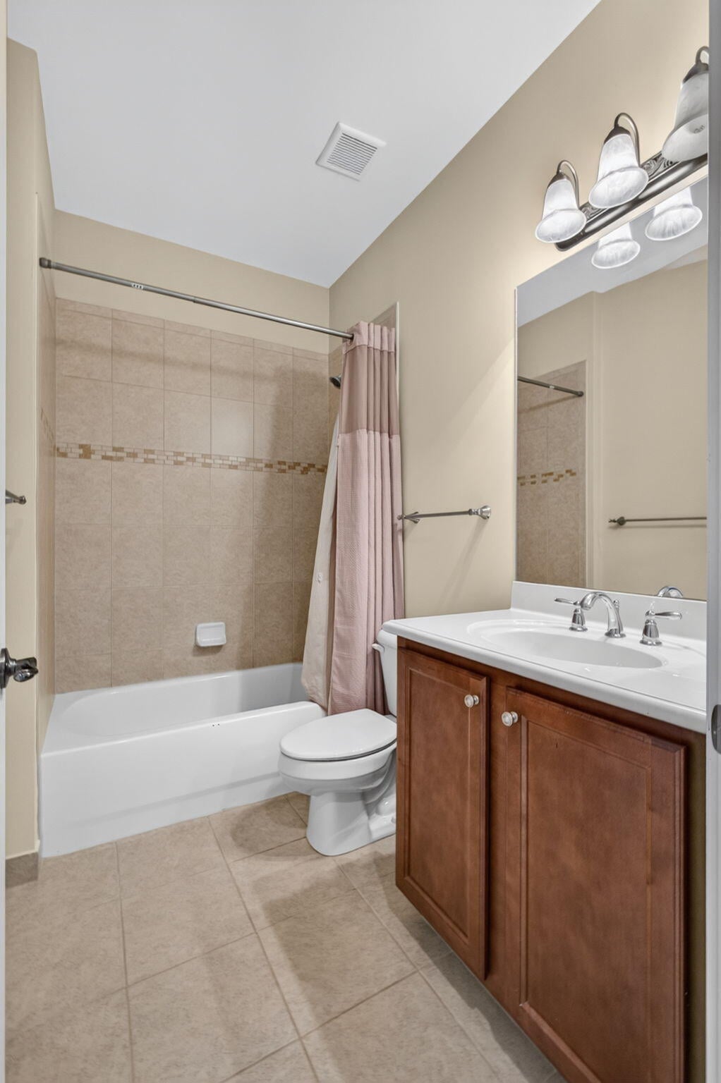 Residence photo 78