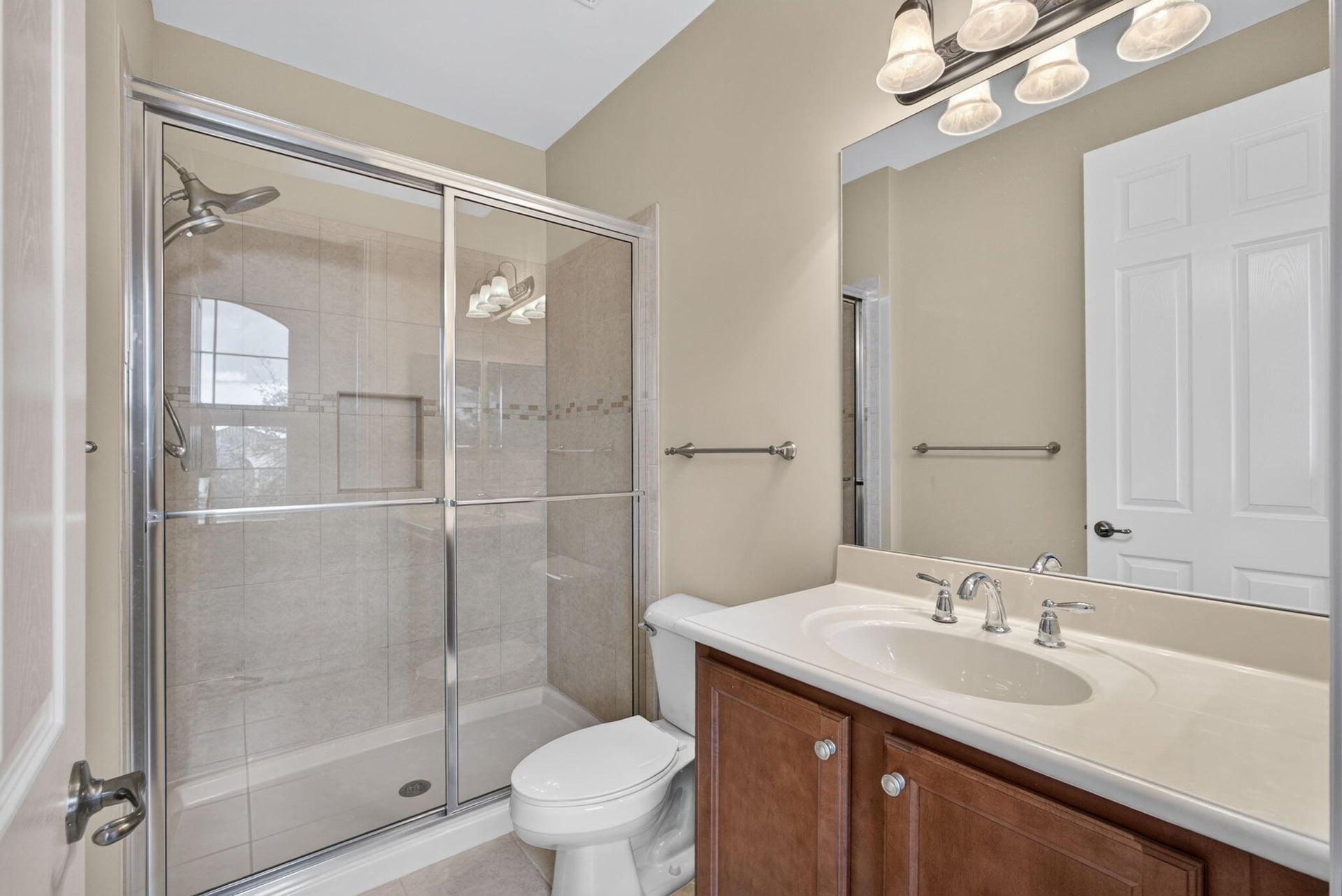 Residence photo 84