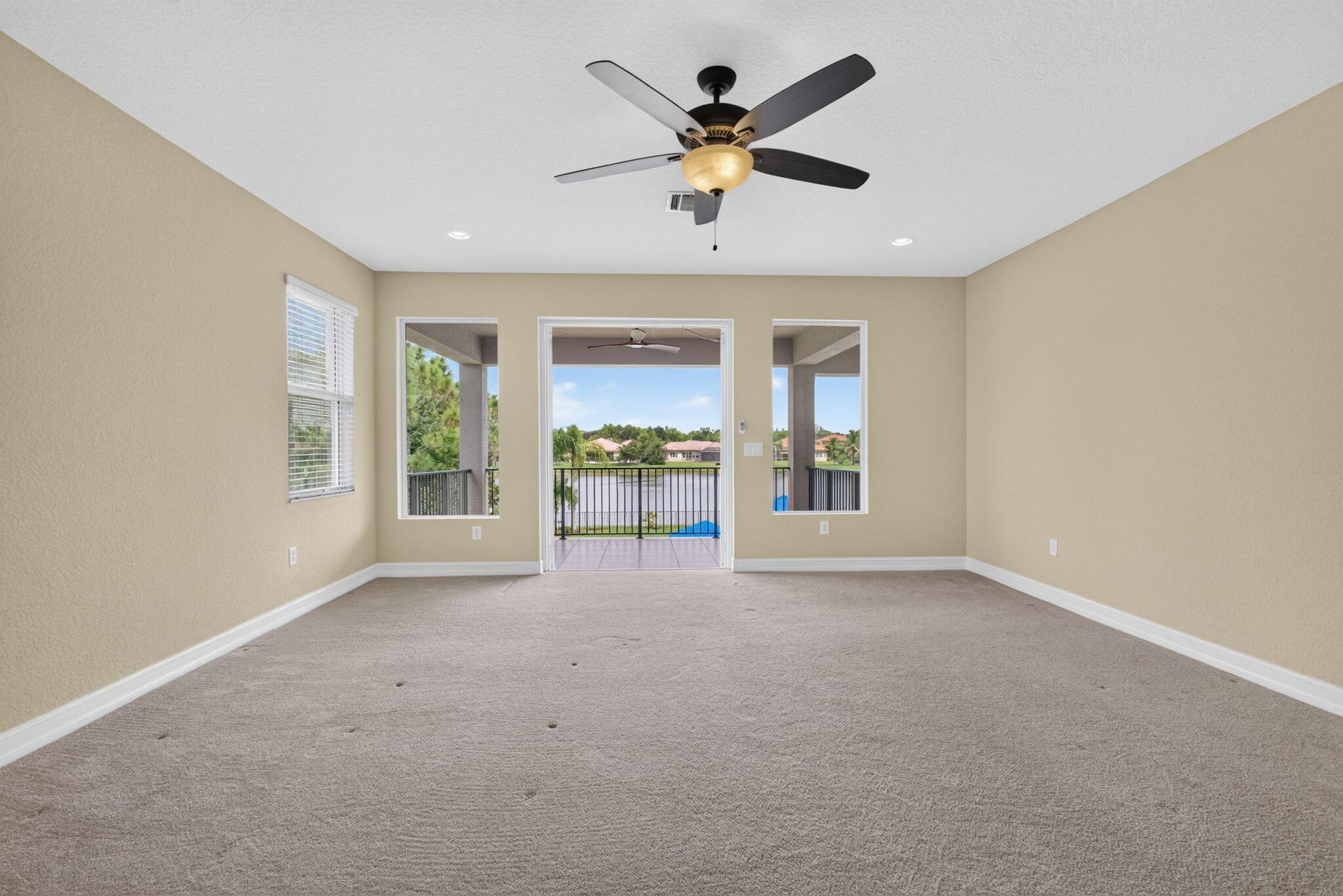 Residence photo 86