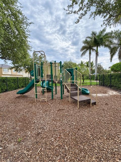  Unit 102 photo 15