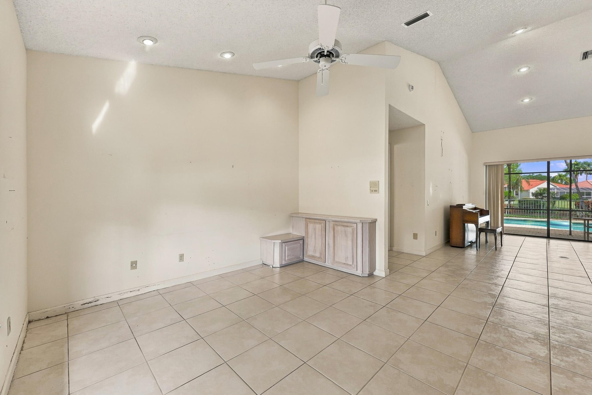 Residence photo 14
