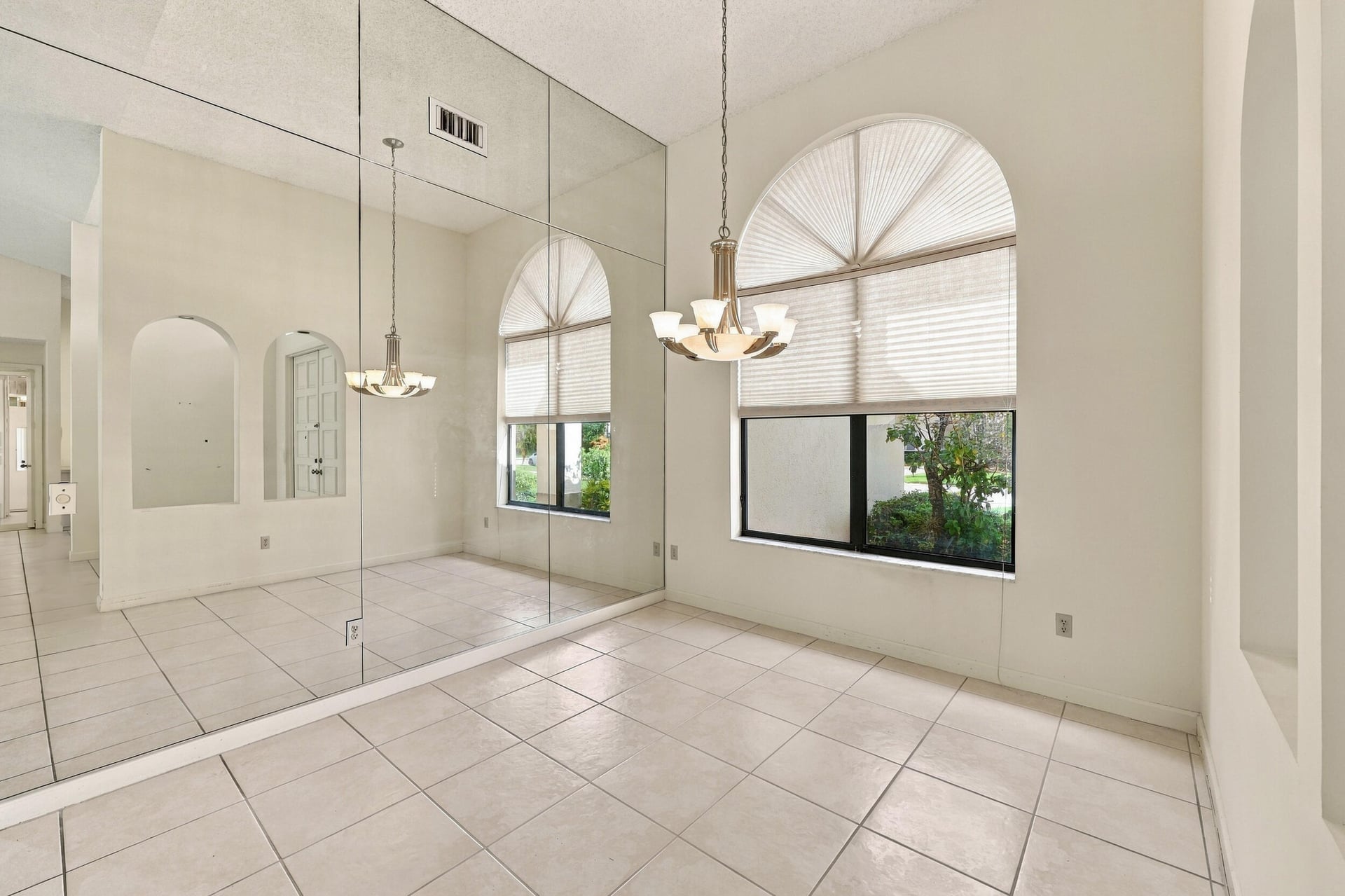 Residence photo 18
