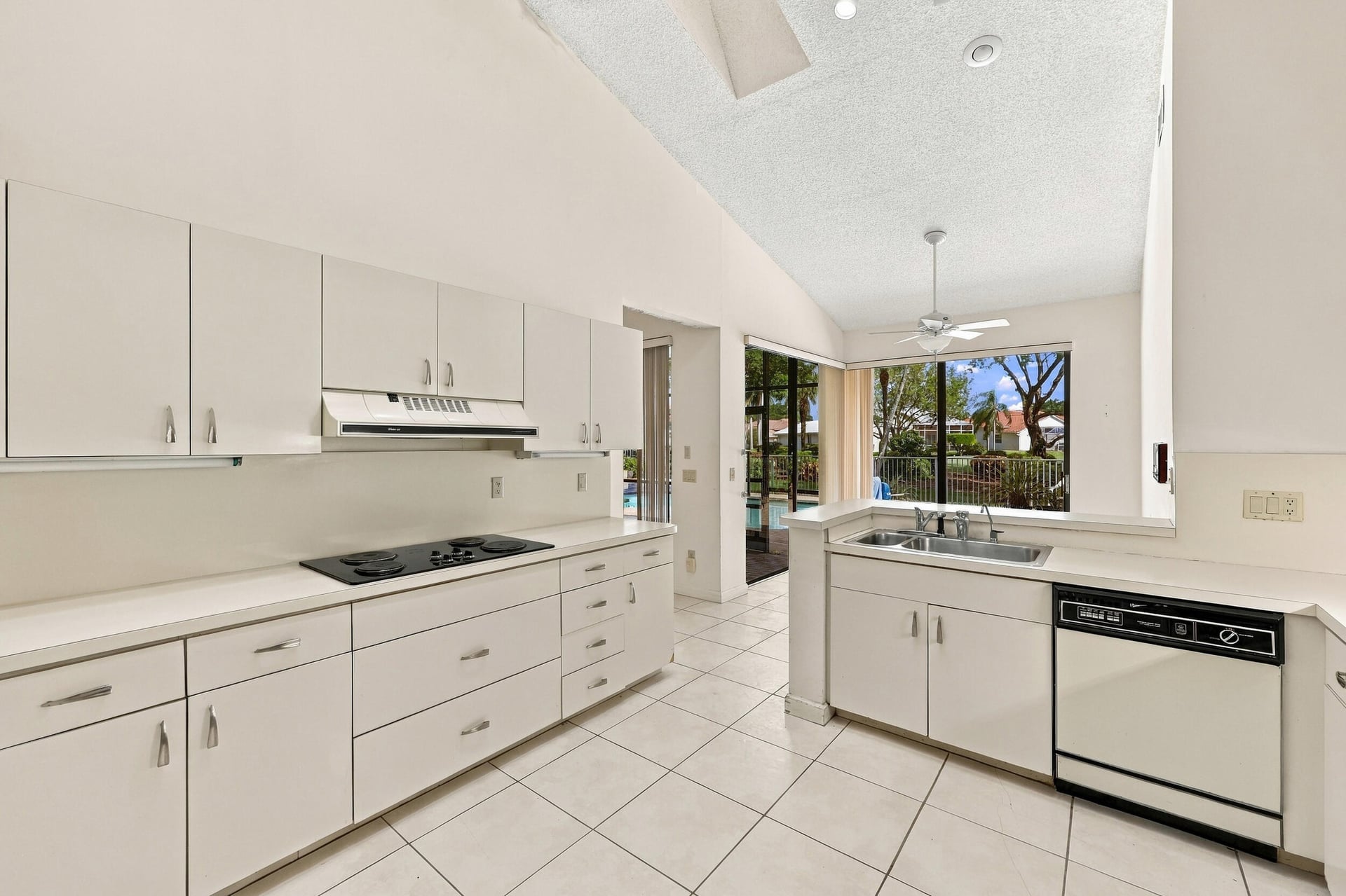 Residence photo 29
