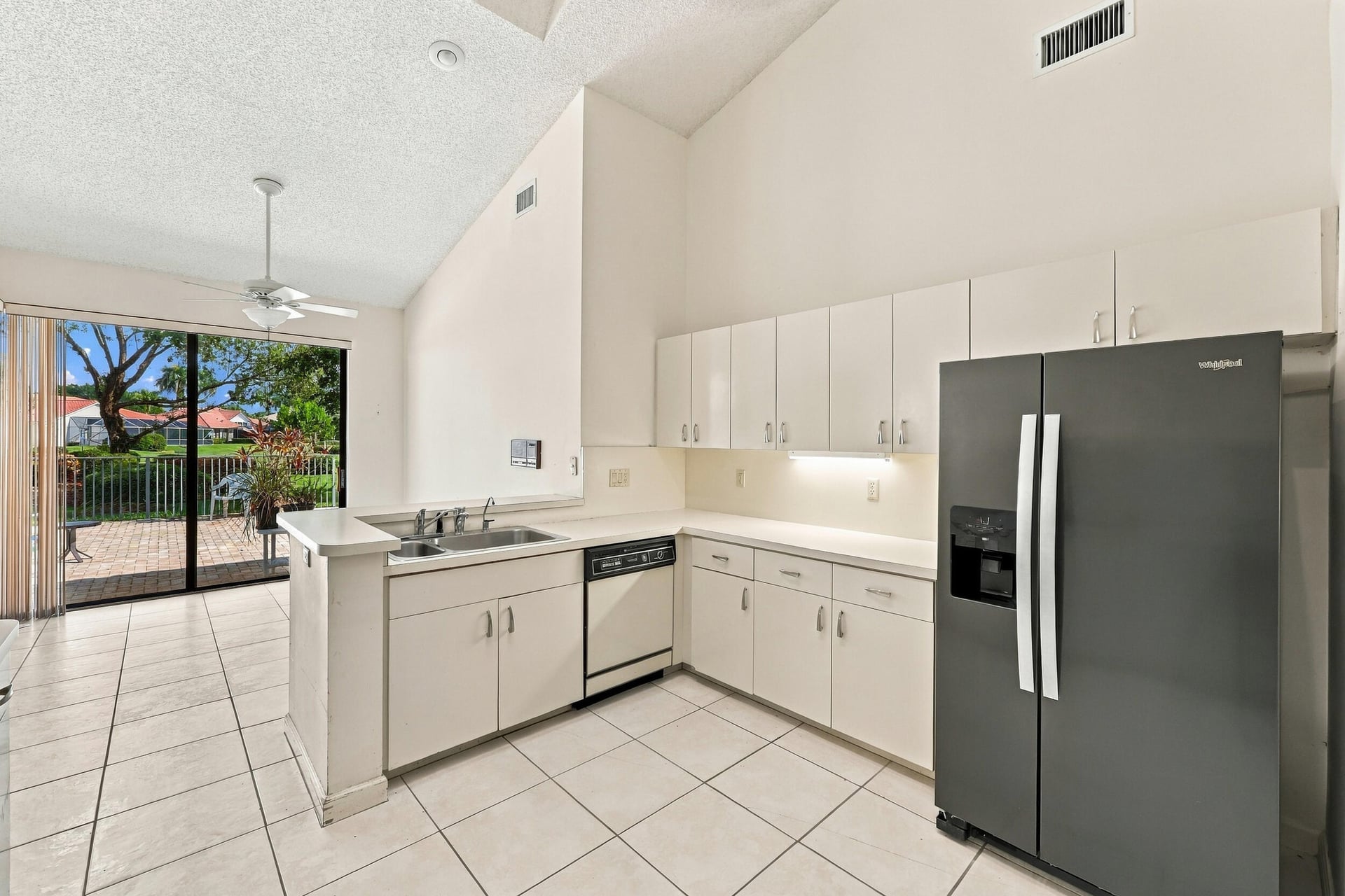 Residence photo 30