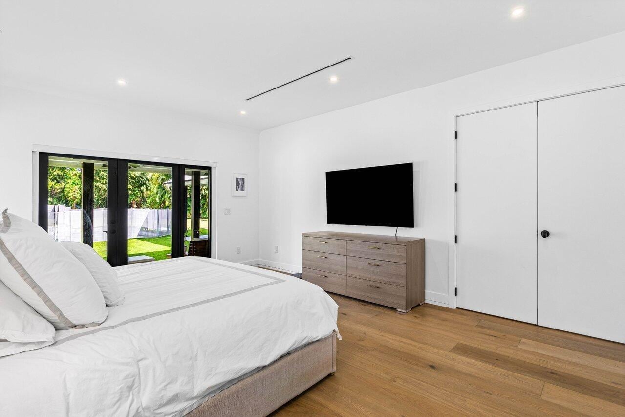  Residence photo 8