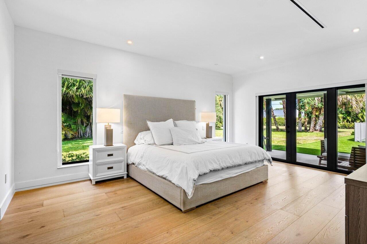  Residence photo 9