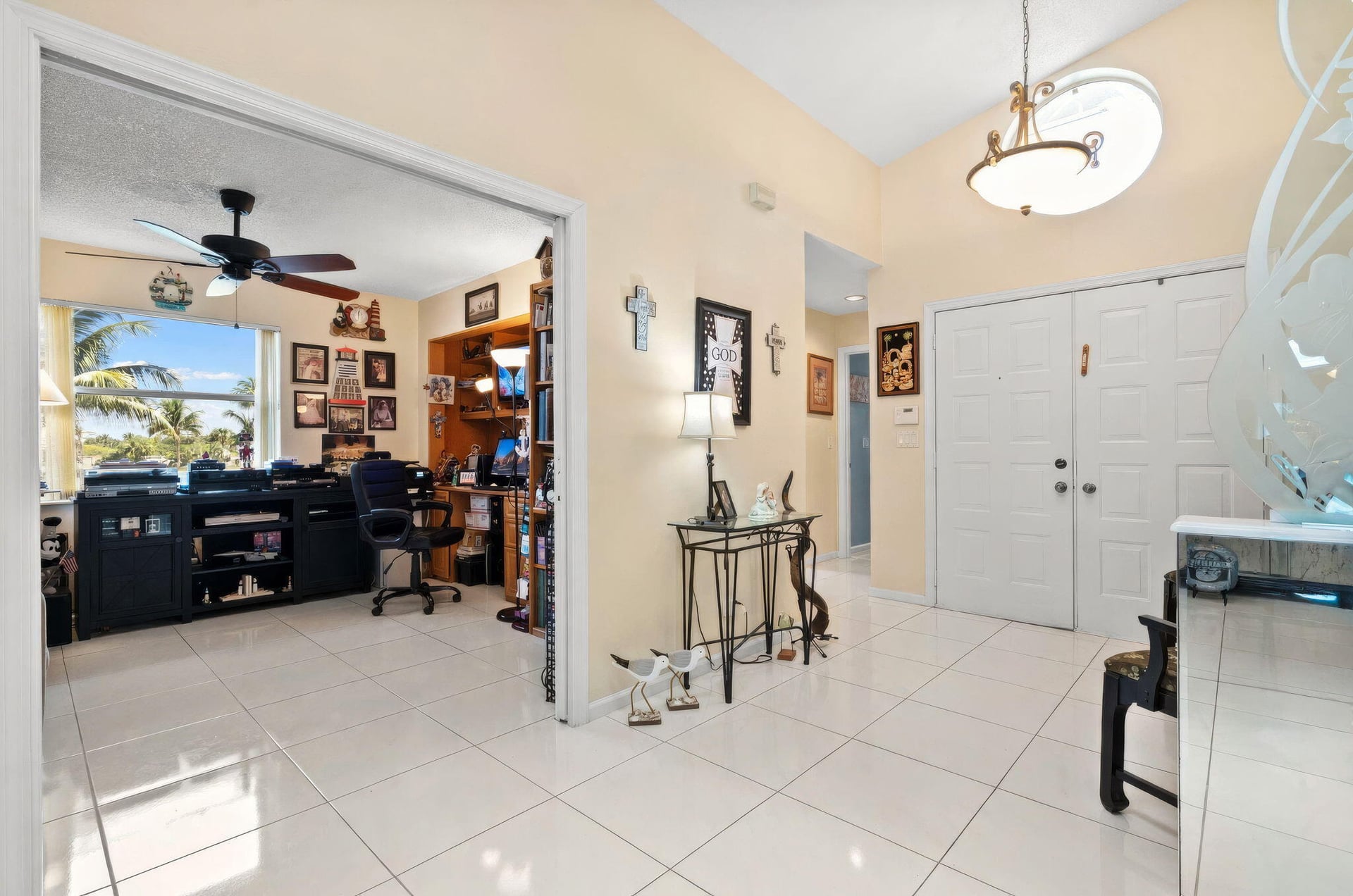 Residence photo 8