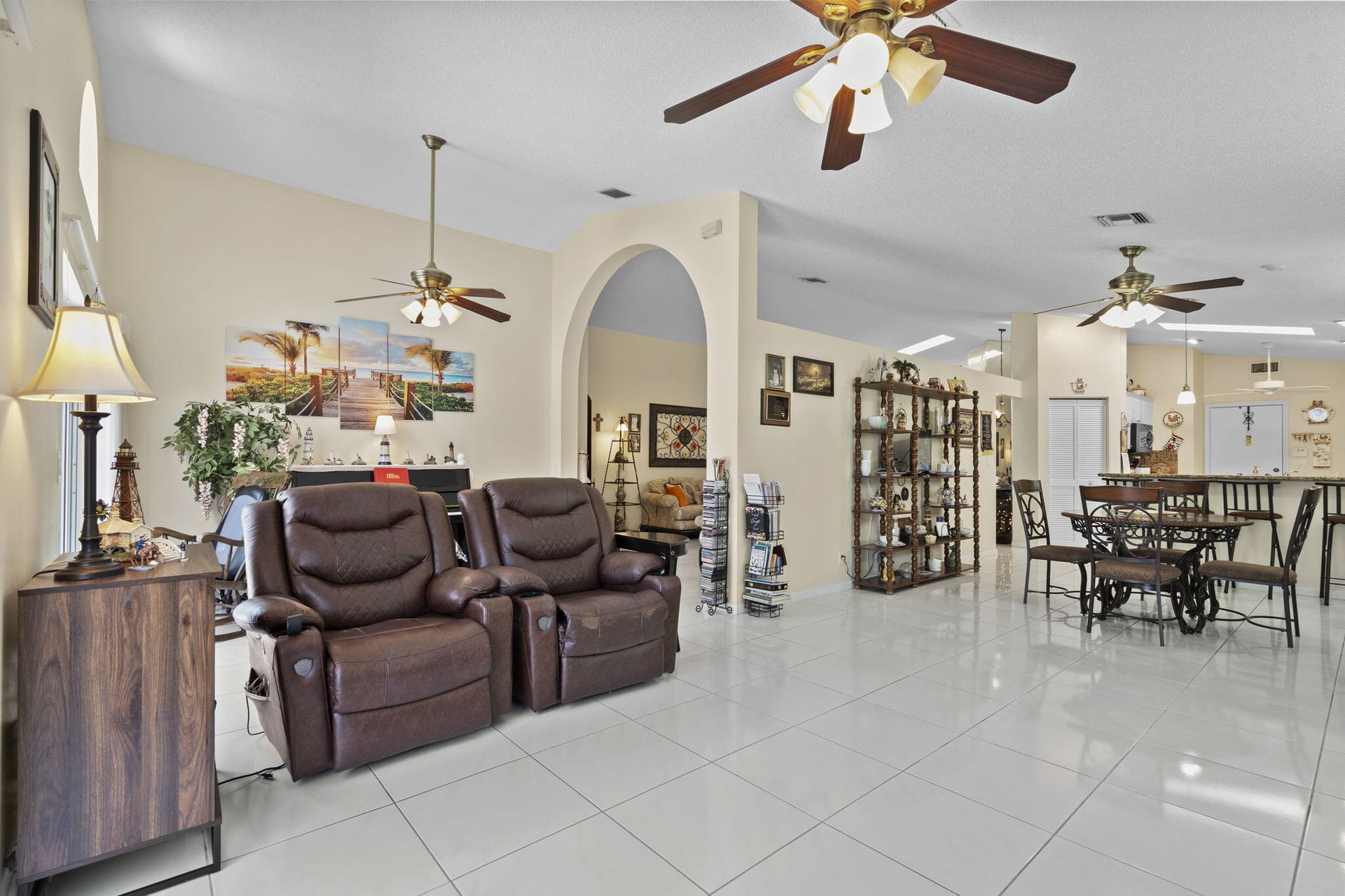 Residence photo 27