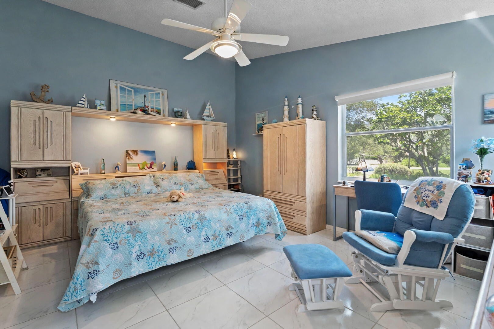 Residence photo 30