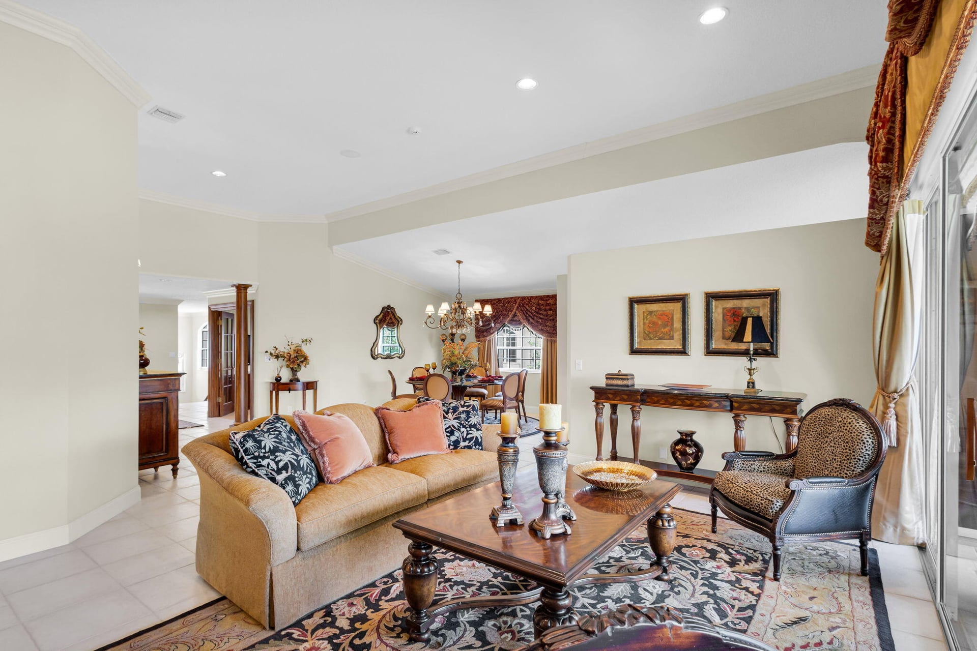  Residence photo 26