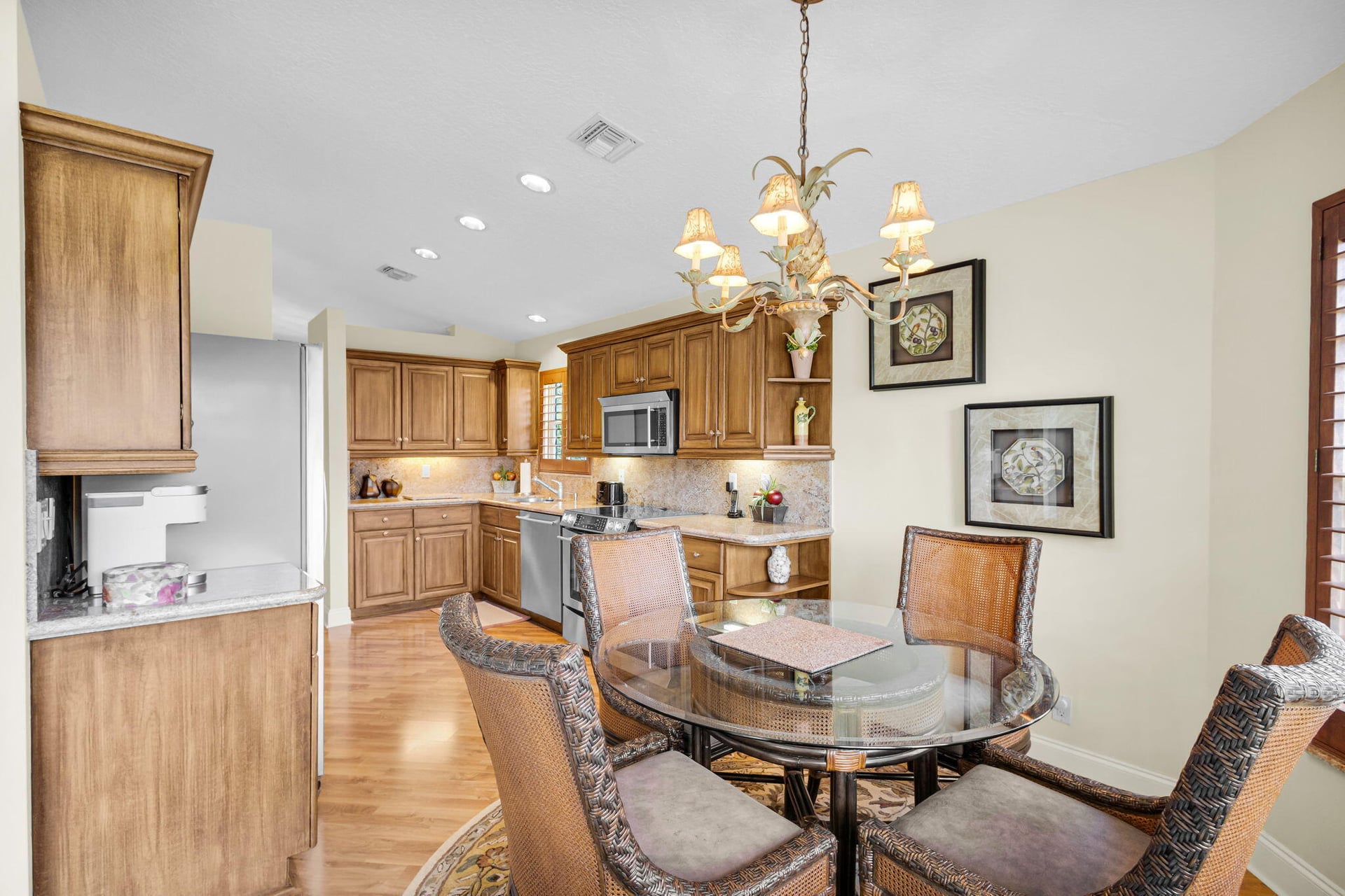  Residence photo 33