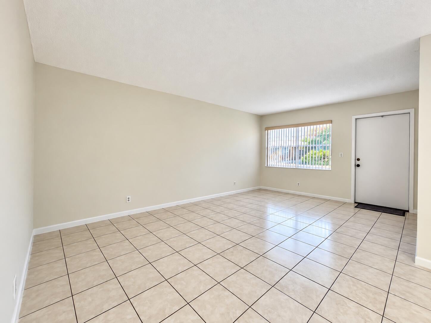 Residence photo 5