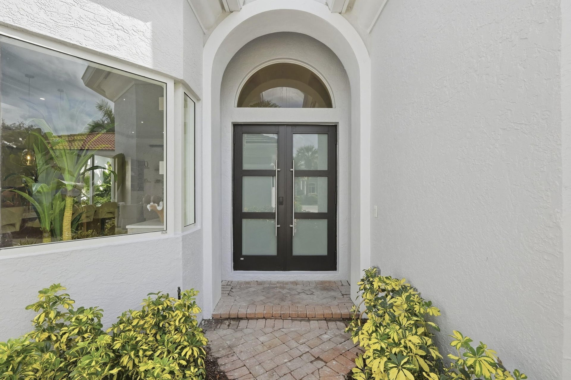Residence photo 2