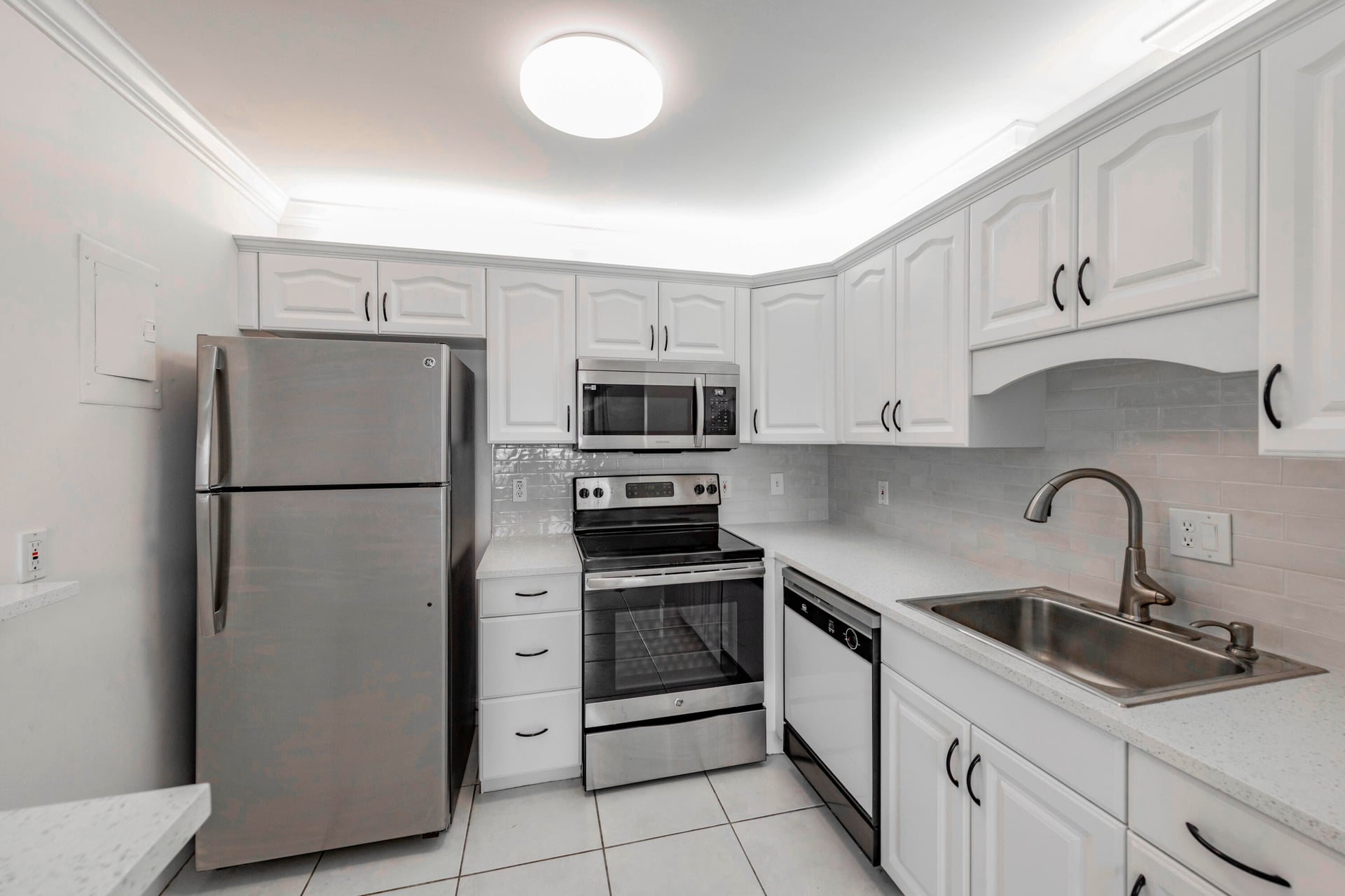 Residence photo 4