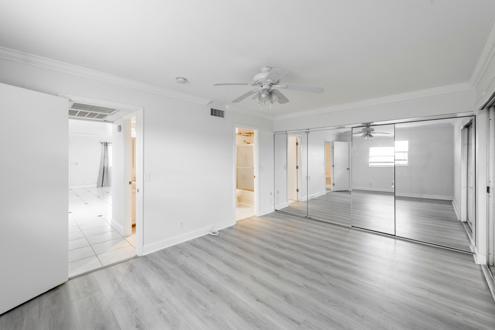 Residence photo 19