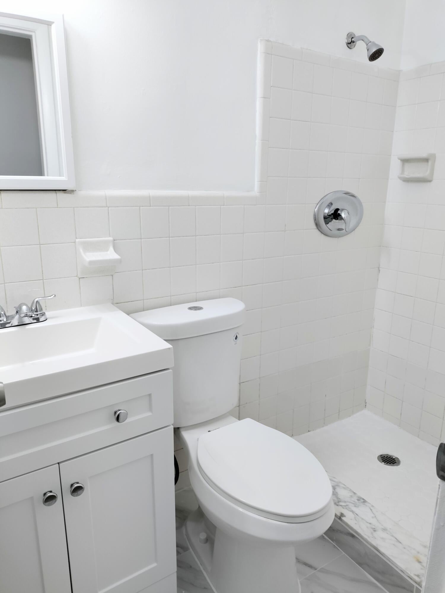 Unit 2 photo 11