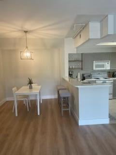 Unit 202 photo 8
