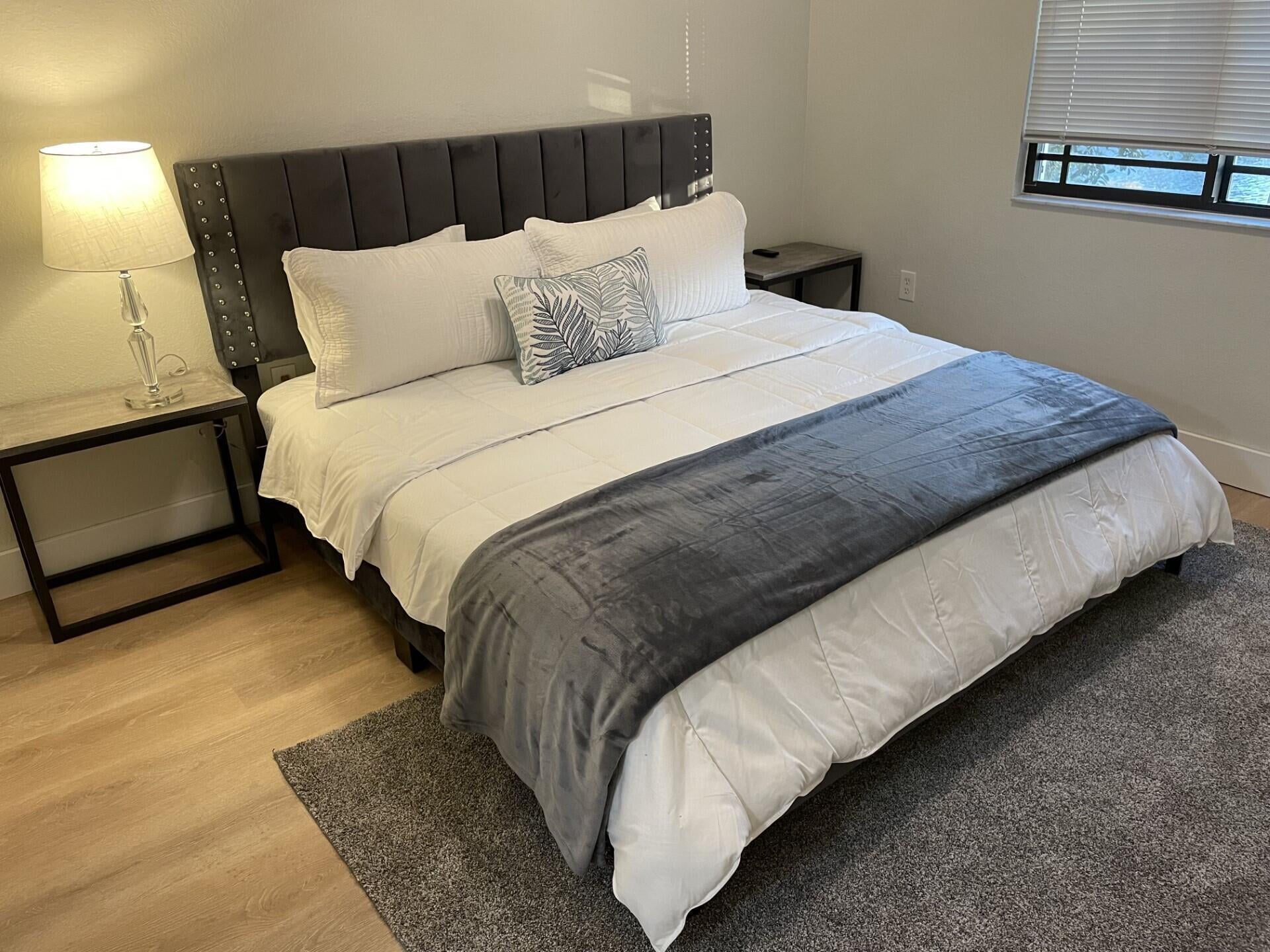 Unit 202 photo 11