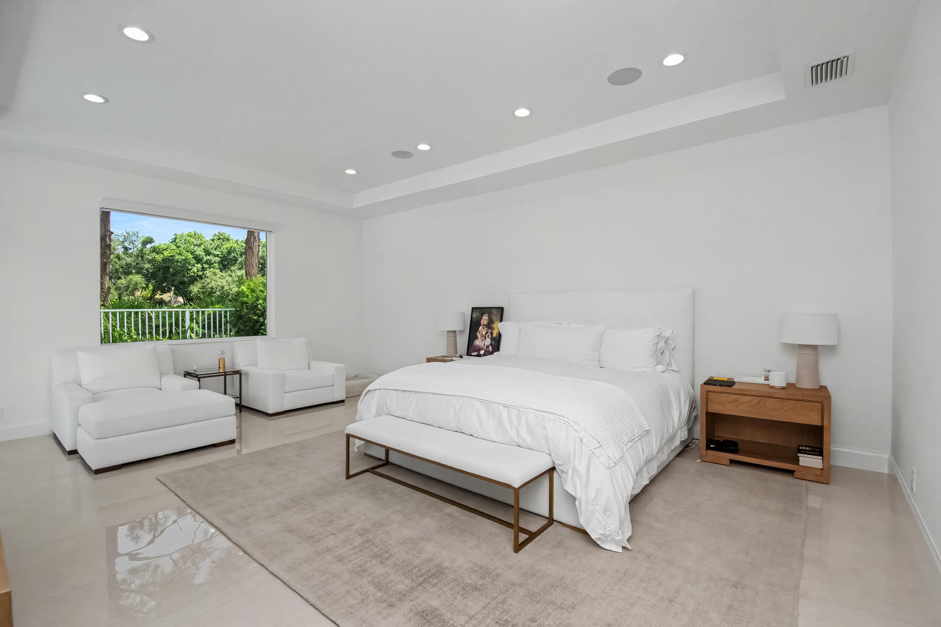 Residence photo 22