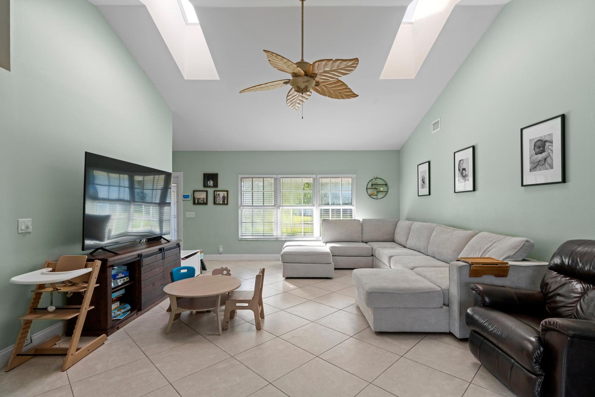 Residence photo 12