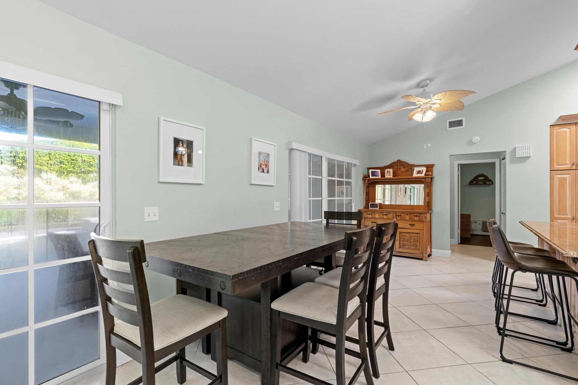 Residence photo 14