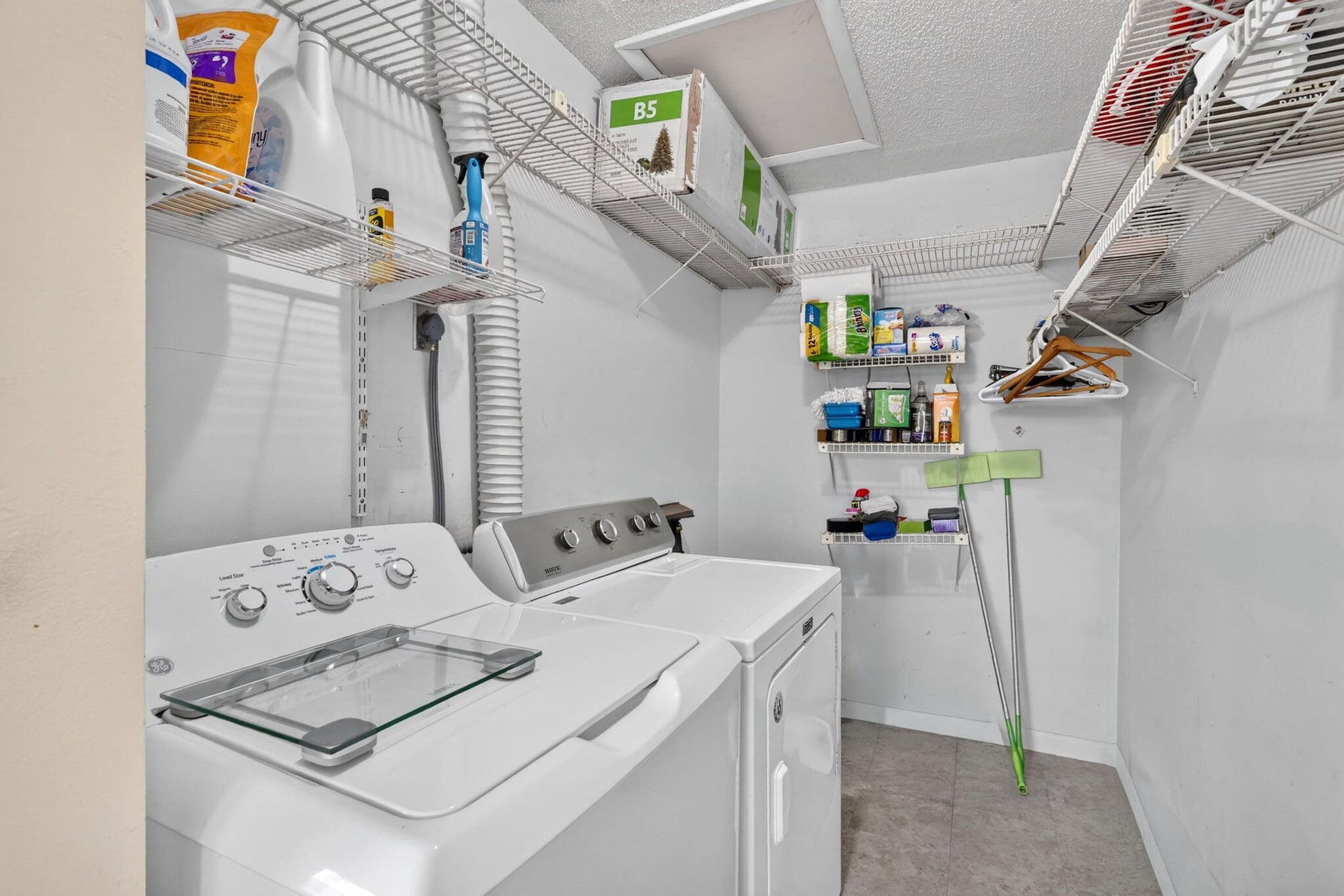 Residence photo 21