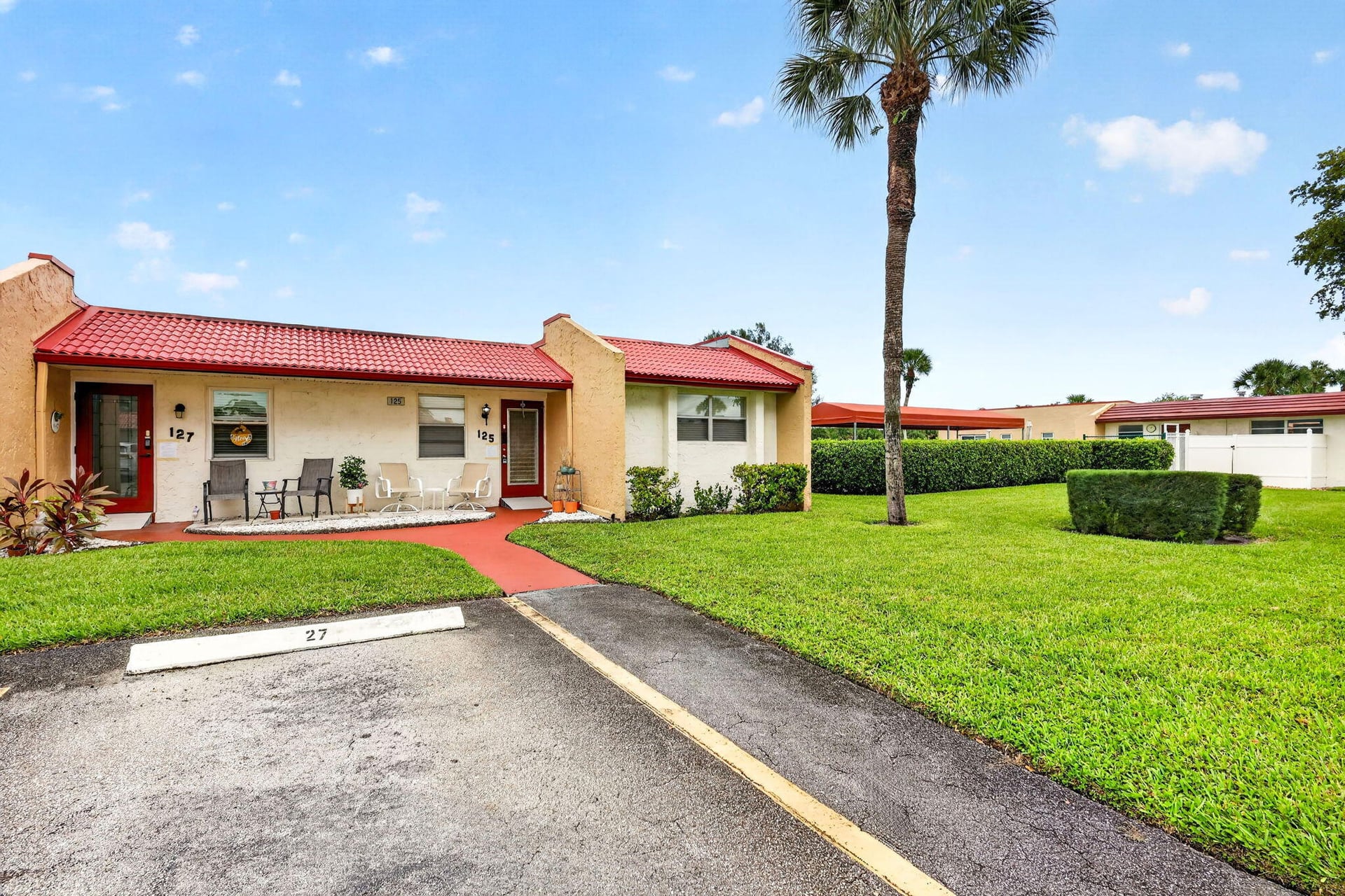 Residence photo 32