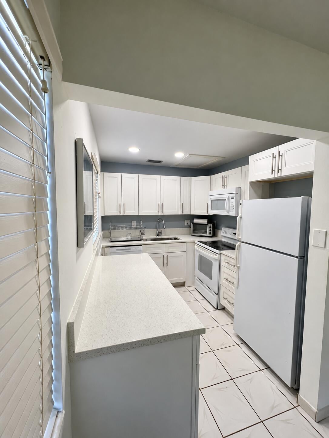 Residence photo 2