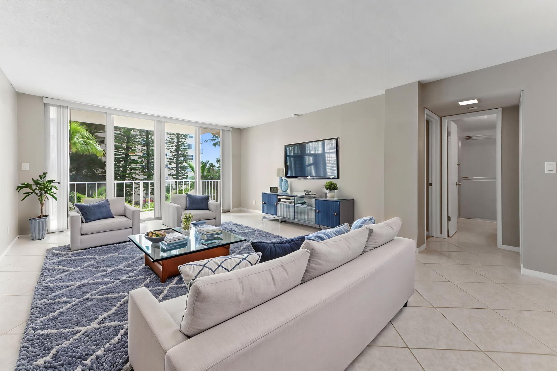 South Palm Beach Unit 305 photo 3