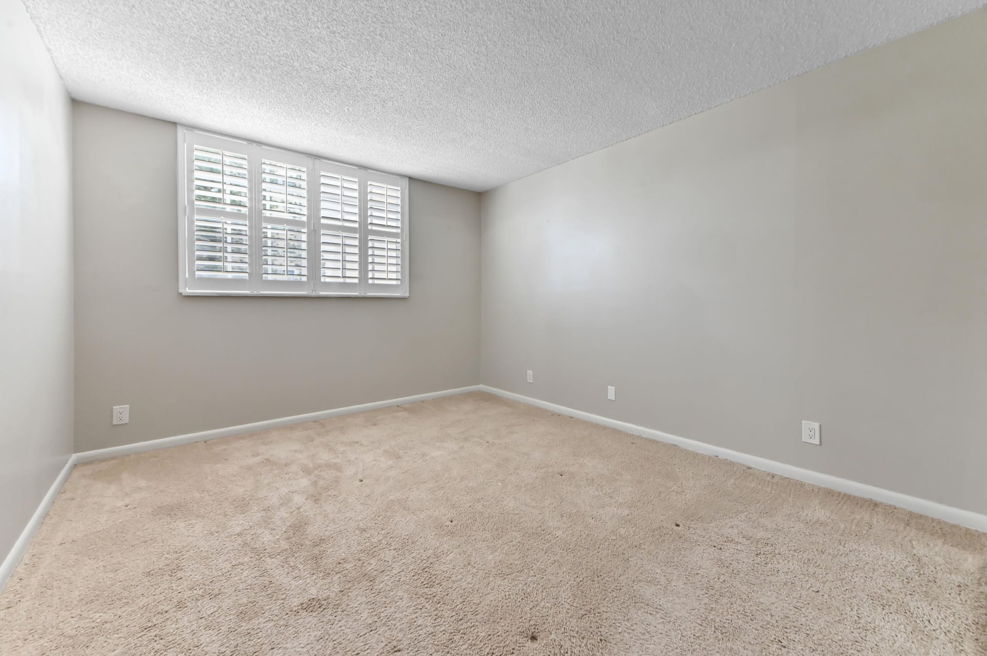 South Palm Beach Unit 305 photo 10