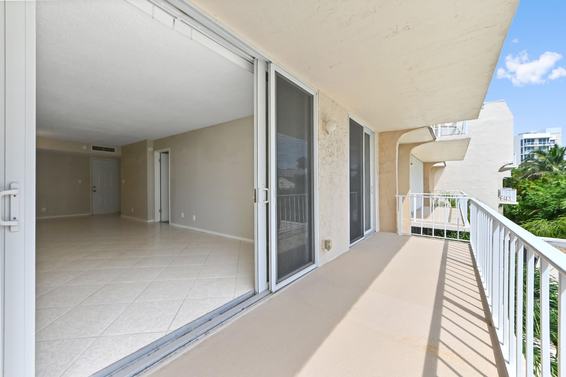 South Palm Beach Unit 305 photo 17