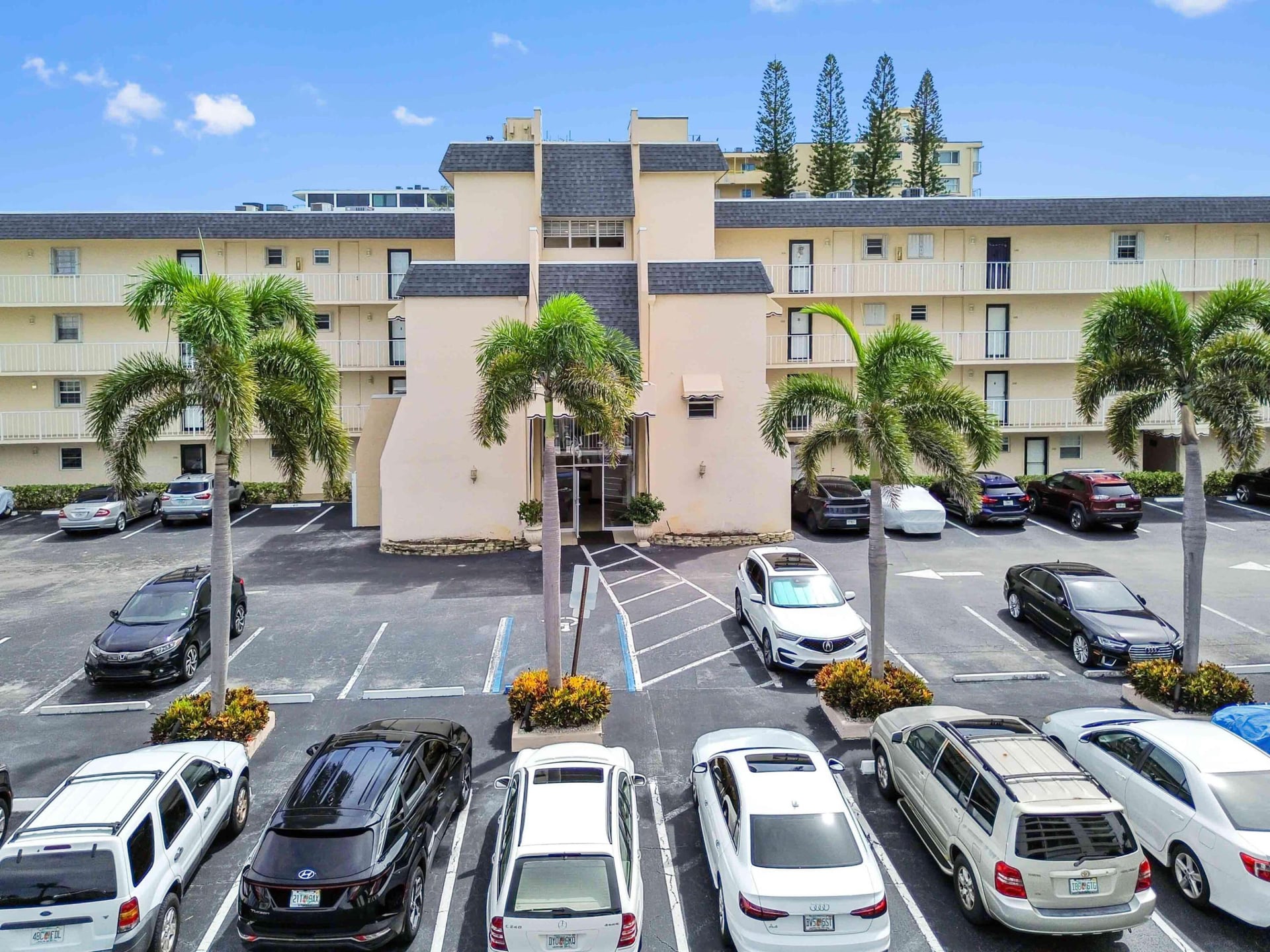 South Palm Beach Unit 305 photo 23