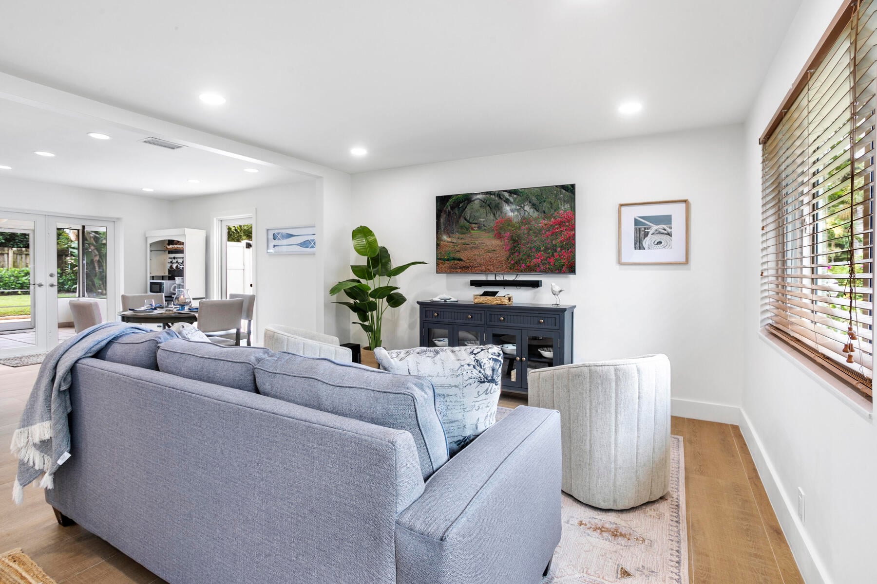 Residence photo 17
