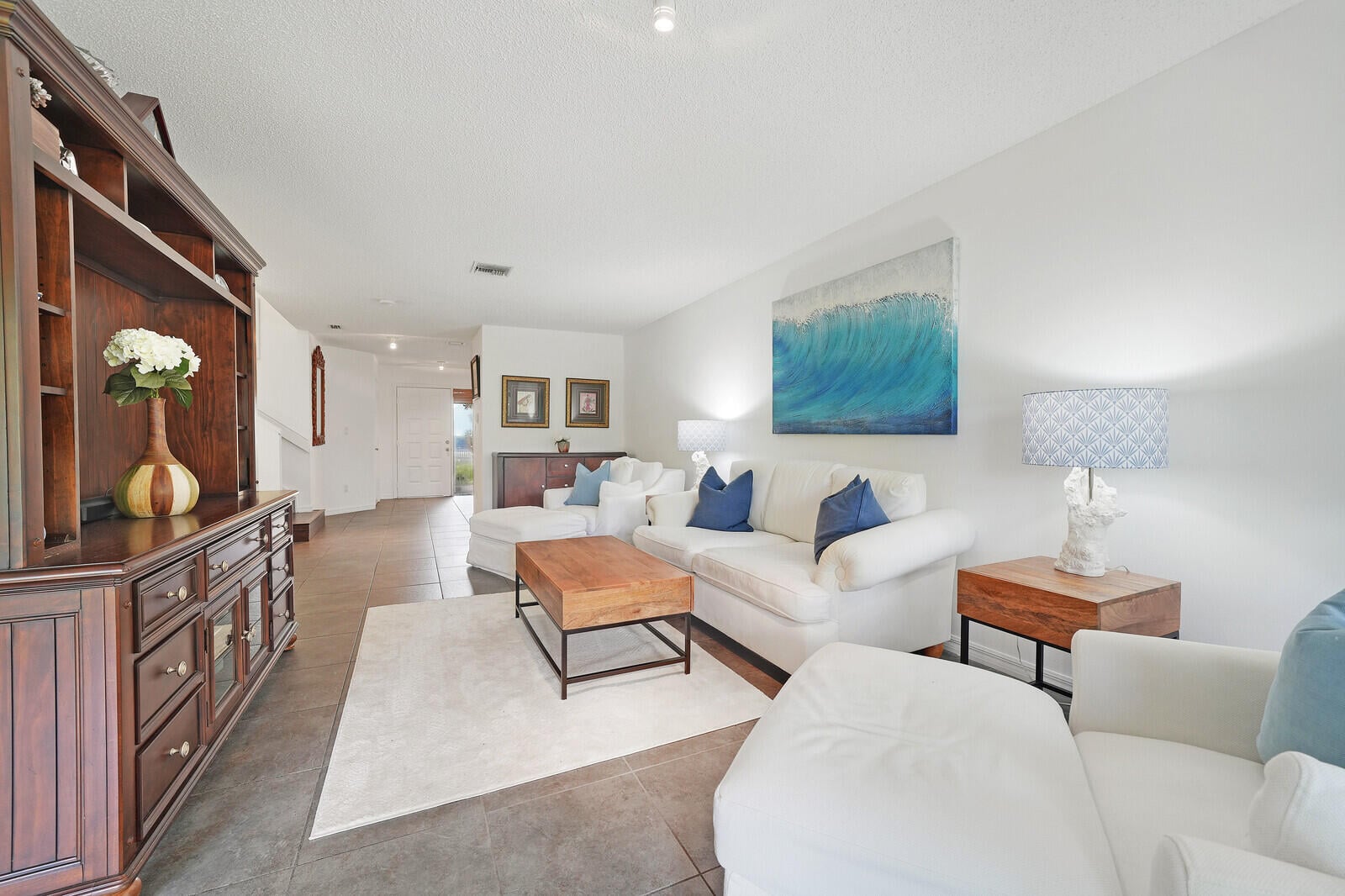  Residence photo 5