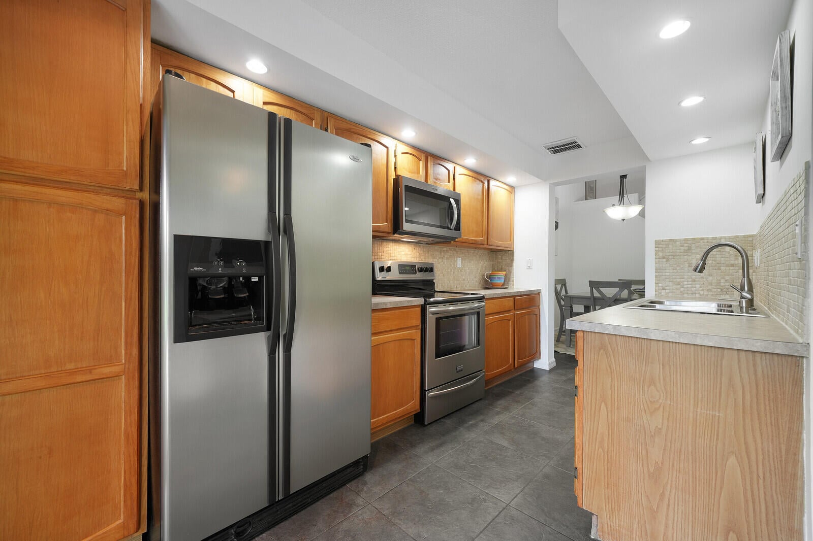  Residence photo 11