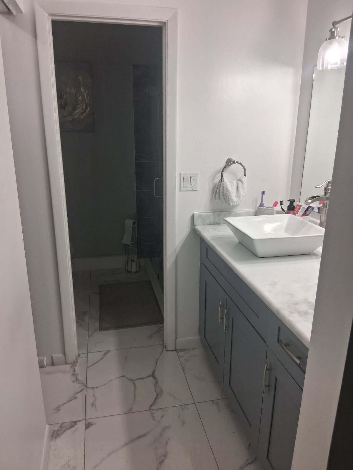 Unit E photo 3